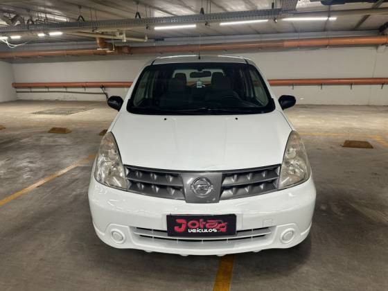 NISSAN LIVINA 1.6 16V FLEX 4P MANUAL NISSAN LIVINA 1.6 16V FLEX 4P MANUAL